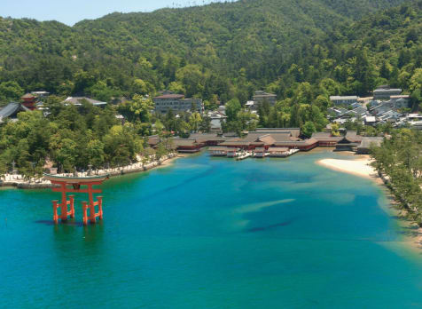 Itsukushima-jinja Shrine