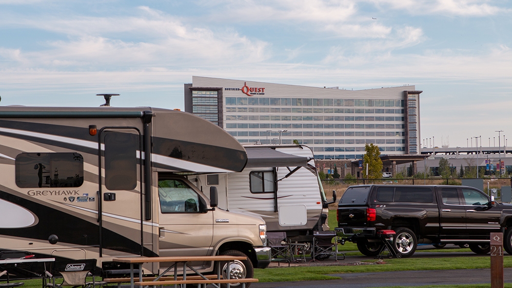 Deluxe Pull Through RV Sites