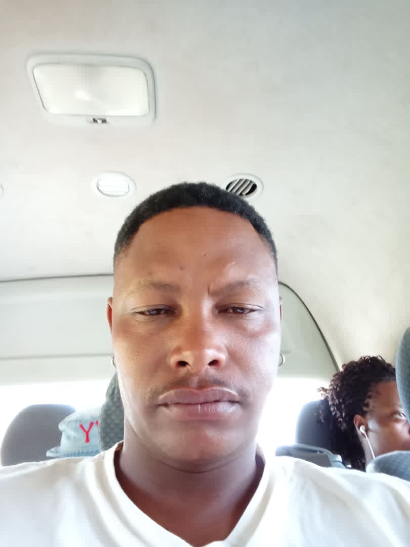 Richard Bakers Mr bakers (Electrician) Kandua