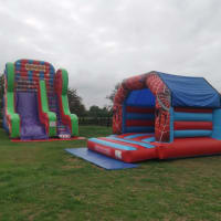 Spiderman Bouncy Castle 13x16