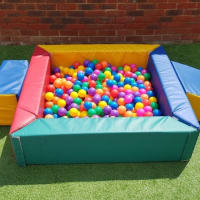 Multicolor Ball Pool With Stepslide