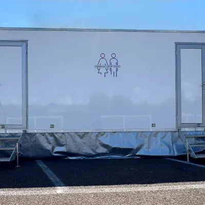 Rent With Cambridge Luxury Toilets