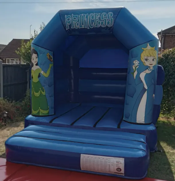 Junior Princess Themed Bouncy Castle 9x11