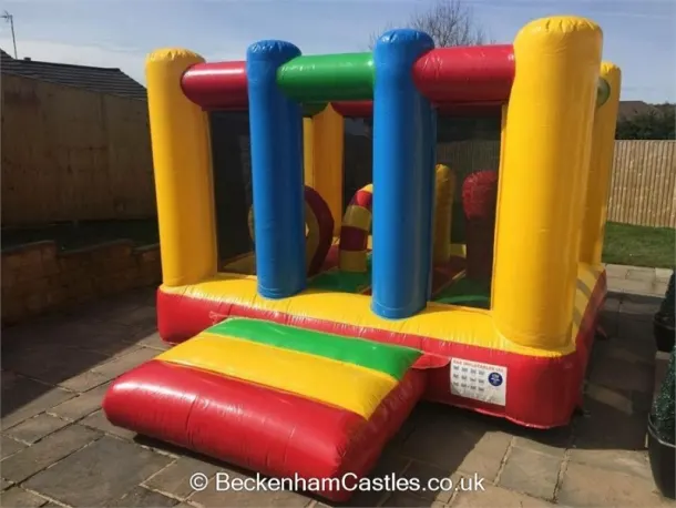 Tots Castle And Ball Pool