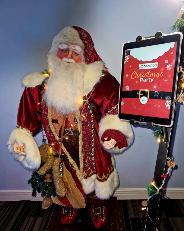 Life Size Santa Claus Father Christmas Hire