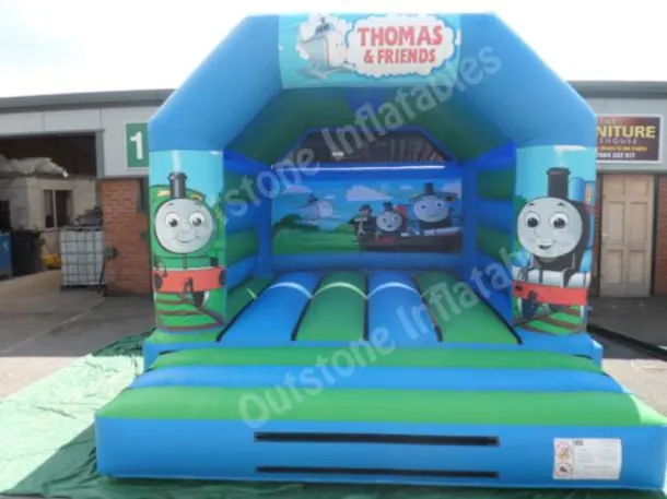 12.5ft X 15.5ft Thomas Castle