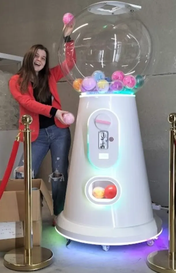 Gashapon Prize Egg Dispenser Hire Machine Toy Capsule Hire