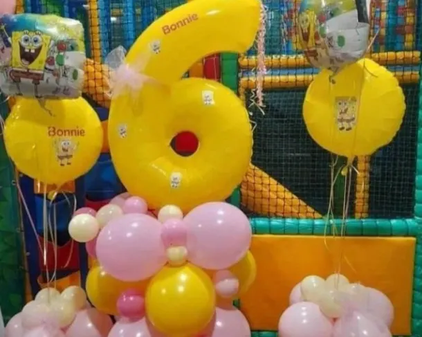 Number Column And 2 Balloon Clusters