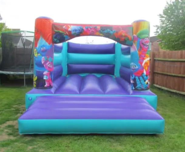 Aqua Trolls H Bouncy Castle