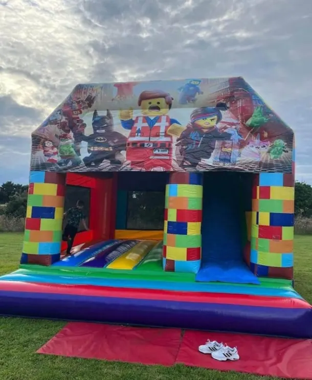 Lego Super Heroes Theme Play And Slide