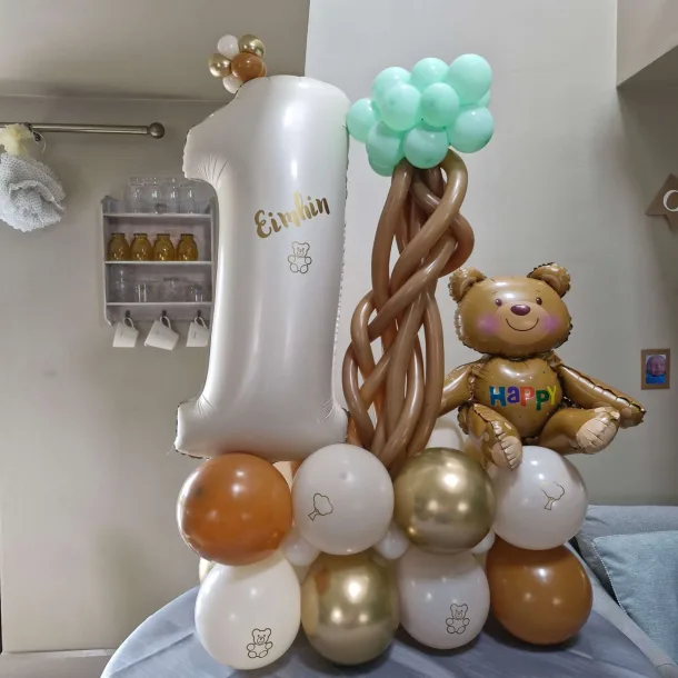 Bear Themed Birthday Display