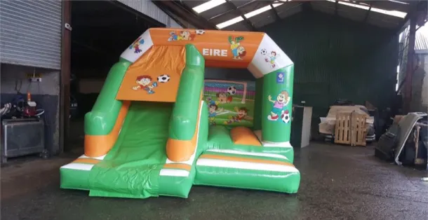 15ft X 12ft Ireland Soccer Bouncy Castle With Slide Si51