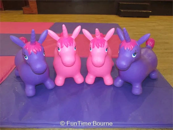 4 X Unicorn Hopperz