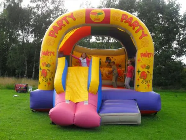 15ft X 21ft Party Party Bouncy Castle Hire Liverpool