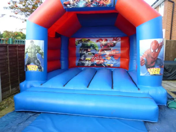 15ft X 12ft Blue And Red Castle - Superhero Theme New