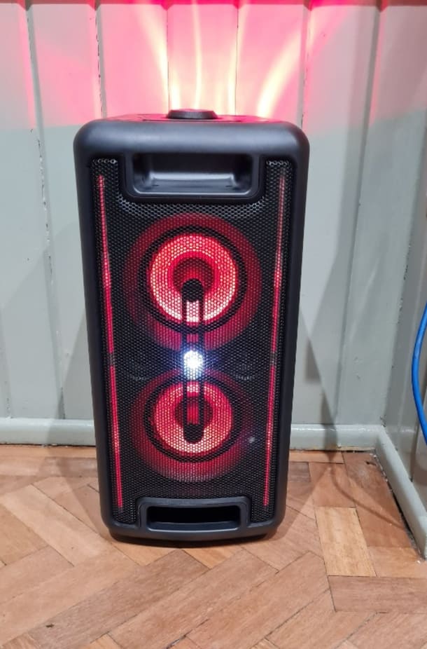 High Volume Sound System With Flashing Lights