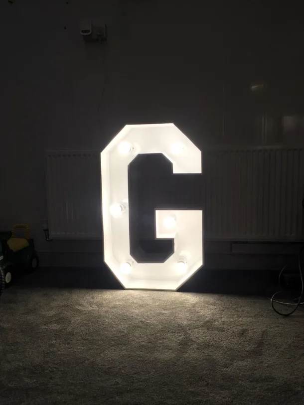 Light Up Letter - G