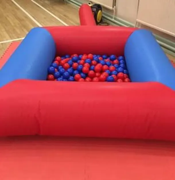 6x6 Blue & Red Ball Pool