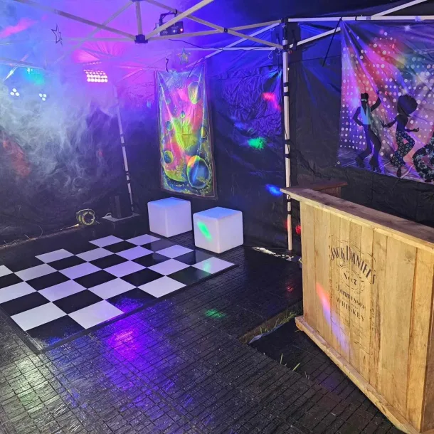 6x3m Rave Cave