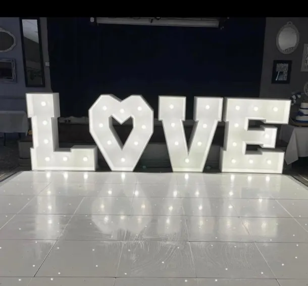 4ft Light Up Love Letters Hire