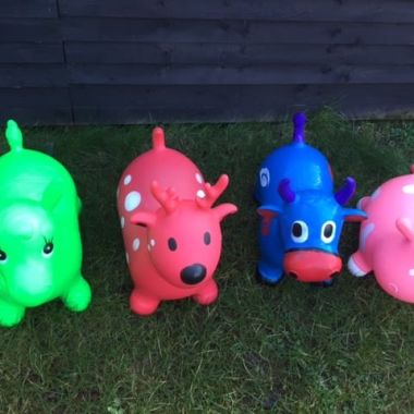 4 X Hoppers