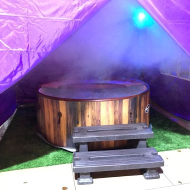 Christmas Hot Tub Hire 2020