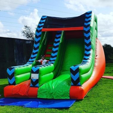 Large 8ft Freefall Orange/green Slide With Rain Cover