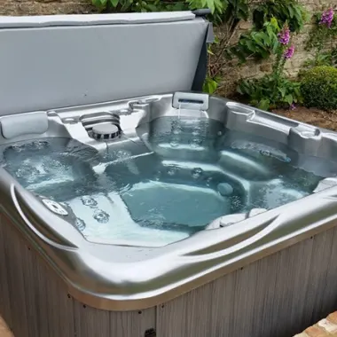 The Tahiti 735 L Se Special Edition Spa
