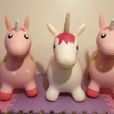 Unicorn White And Pink Hoppers