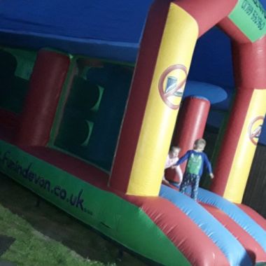Bouncy Obstacle