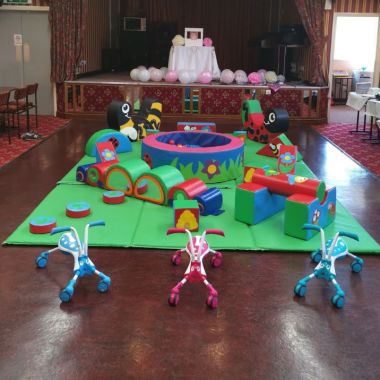 Medium Bugs Soft Play Pack With 3 Scramble Bug Ride Ons