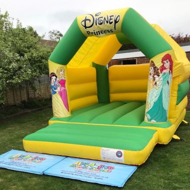 11ft X 15ft Princess Castle - Green And Yellow