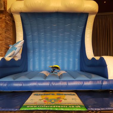 High Wave Surf Simulator