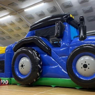 Taron The Tractor Assault Course