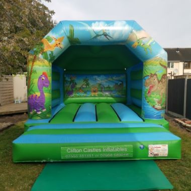 Dinosaur Bouncy Castle 13x16