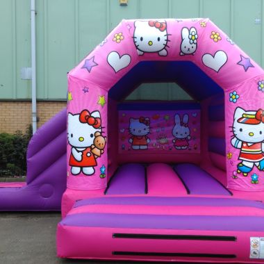 17ft X 15ft Hello Kitty With Slide