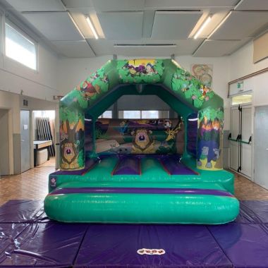 Jungles Theme 12ft X 12ft Bouncy Castle