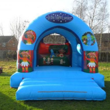 12ft X 15ft In The Night Garden