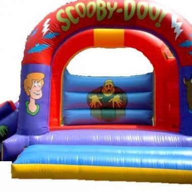 15ft X 21ft Scooby Doo Slide Castle