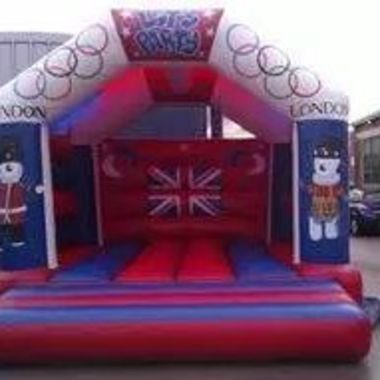 England Castle 16 X 18 Feet