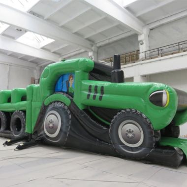 John Deere Style Tractor And Trailer Obstacle Course
