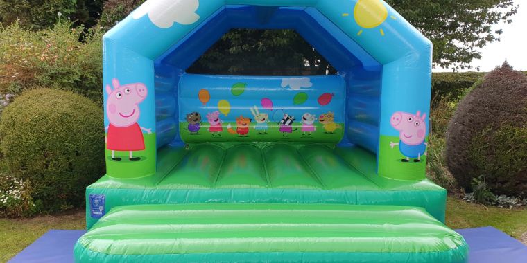 Yippee, Our Brand New Peppa Pig Castle Is Here!!