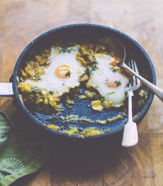 Baked Green Tomatoes, Avocado, Eggs, Coriander-3