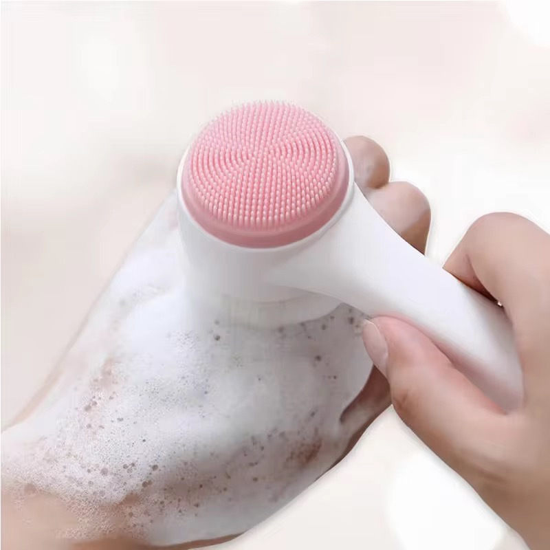 Facial Cleaning Brush