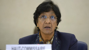 FN:s människorättschef Navi Pillay vid människorättsrådets möte i Genève. FN:s människorättschef Navi Pillay vid människorättsrådets möte i Genève i juli.
