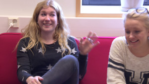 Pernilla är inte ledsen. pernilla är inte ledsen