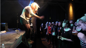 lcmdfoch pubiken på svenska talande klubben den 07.03.12