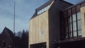 Pojos framtid har ofta varit oviss. En arkivbild på Pojo kommunhus