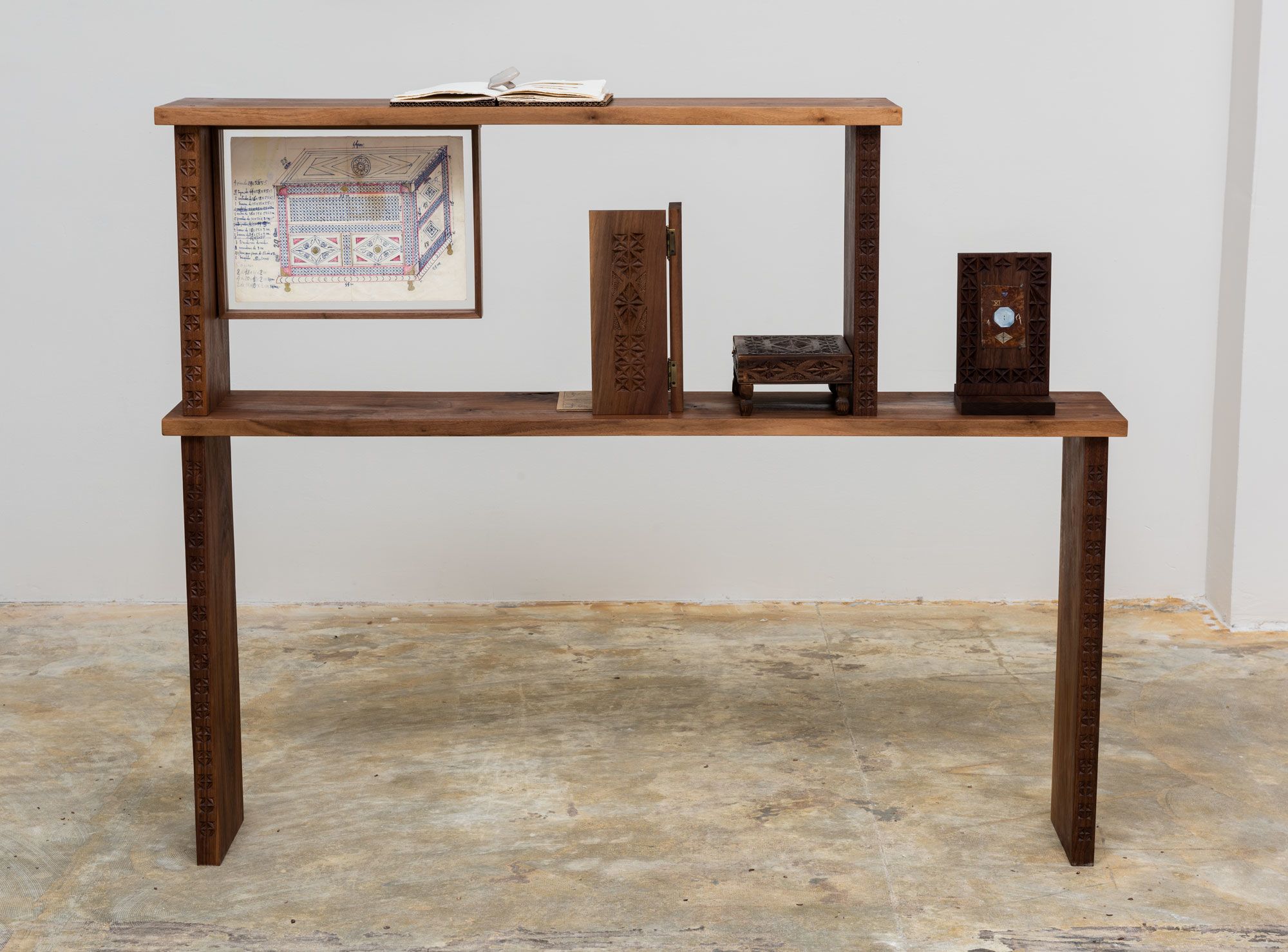 Shelf/Estantería