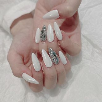 BST Nails đính charm, đá, phụ kiện